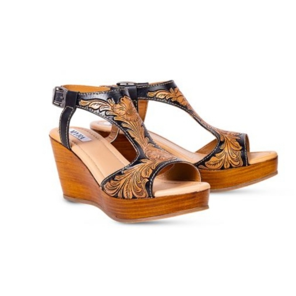 Deadwood Tooled Wedge